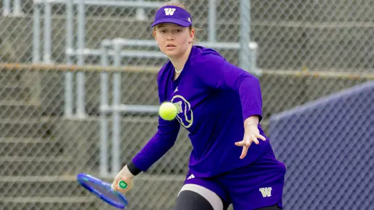 Karolina Kozakova returns ball