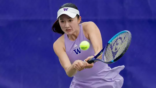 Erika Matsuda returns a rally against Wisconsin