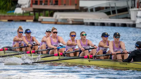 Washington's women's varsity eight on the racecourse at Redwood Shore on April 11, 2026