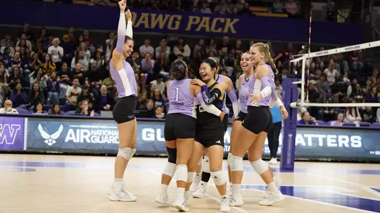 UW volleyball vs WSU