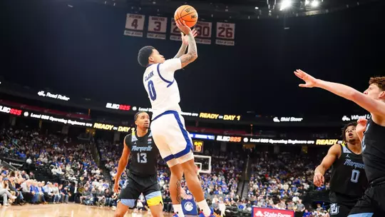 Budd Clark vs Marquette