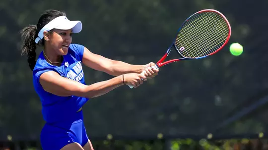 Isabelle May Action Photo Credit Jeff Blake