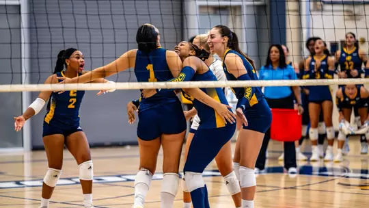 The Mocs celebrate a point against Wofford