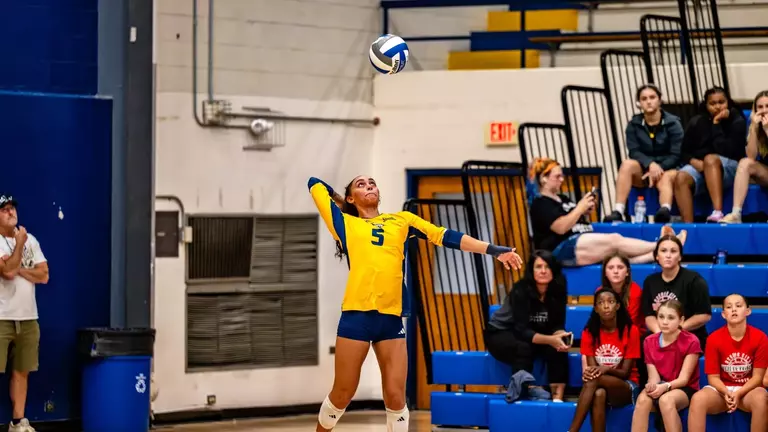 Jordin Glass serving against Wofford
