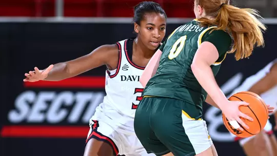 Davidson takes on William & Mary in non-conference women's basketball action at Belk Arena on Thursday, November 06, 2025 in Davidson, North Carolina. Credit - Tim Cowie/DavidsonPhotos.com
