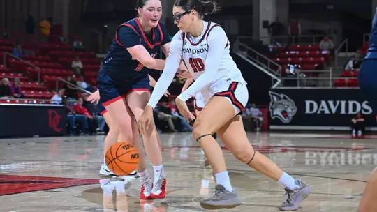 Davidson takes on Duquesne in A-10 women's basketball action at Belk Arena on Wednesday, December 03, 2025 in Davidson, North Carolina. Credit - Tim Cowie/DavidsonPhotos.com