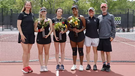 WTEN Seniors vs. Lees-McRae