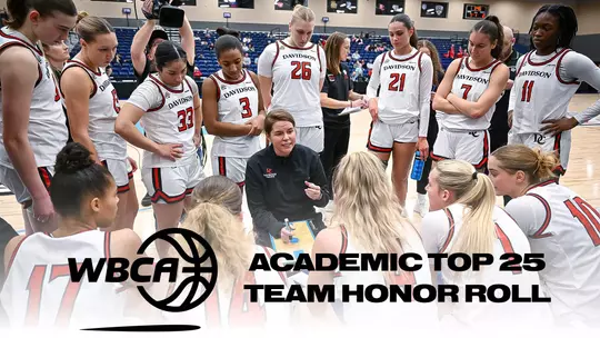 WBCA Top 25 Graphic depicting a team huddle with the women's basketball team
