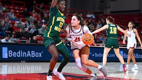 Davidson takes on George Mason in A-10 women's basketball action at Belk Arena on Wednesday, January 28, 2026 in Davidson, North Carolina. Credit - Tim Cowie/DavidsonPhotos.com @tjcowie