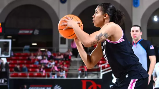 Davidson takes on Richmond in A-10 women's basketball action at Belk Arena on Saturday, February 14, 2026 in Davidson, North Carolina. Credit - Tim Cowie/DavidsonPhotos.com @tjcowie