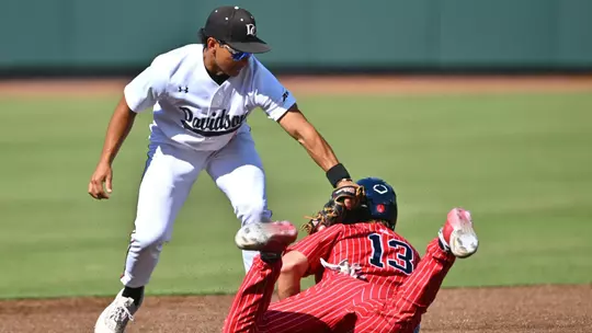 Diaz tag at 2nd