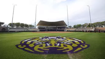 Softbal at LSU 204