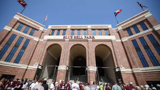 Blue Bell Park gates