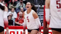 25_10_16 WSU WBB Eliana Ti'a celebrates a kill against San Diego