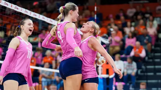 ILLINI VB - Miles/Phelan vs Michigan State