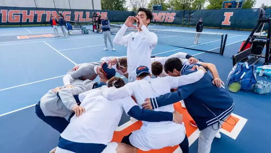 CHAMPAIGN, IL - May 01, 2026 - The Fighting Illini during the Round 1 Match of the NCAA Tournament between the Yale Bulldogs and the Illinois Fighting Illini at Atkins Tennis Center in Champaign, IL. Photo By Knox Mynatt/Fighting Illini