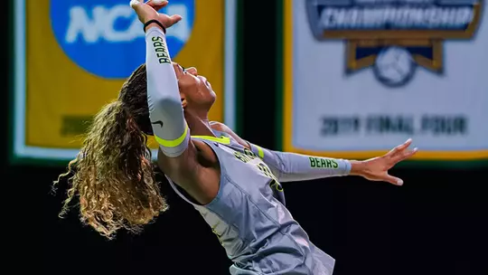 Nadiya Johnson Swing against Arizona in 2026