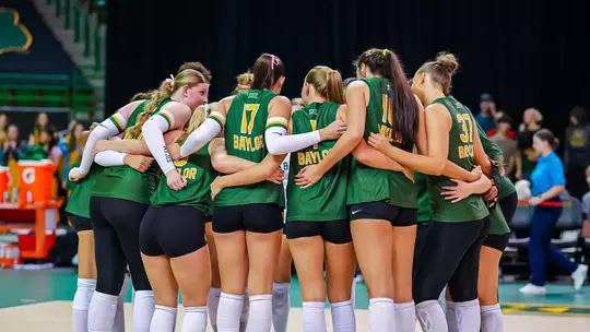 Baylor Huddles Before Match with UCF in 2026