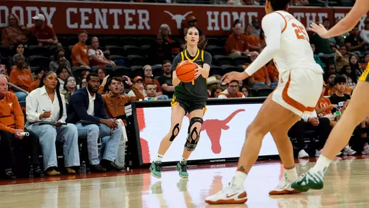 Ines Goryanova 3-pointer at Texas in exhibition 2026