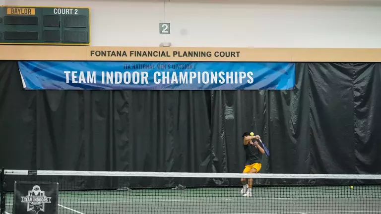 Arman Zamani practices before hosting ITA Indoor Championships