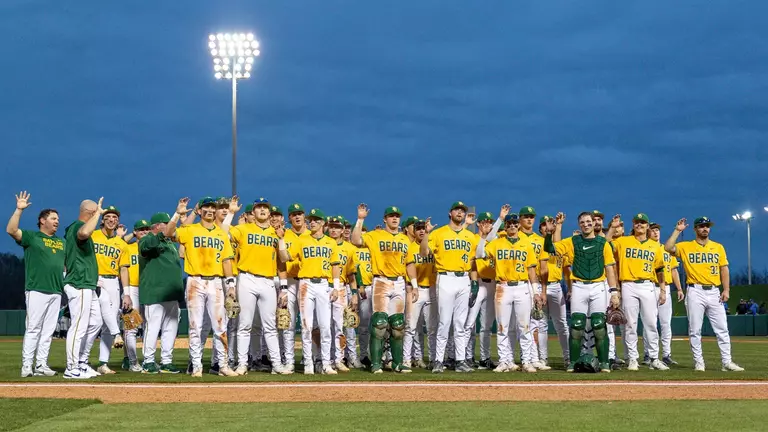 Baylor Baseball doing a Sic 'Em after sweeping Air Force 2026