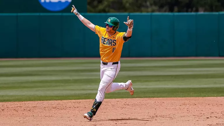 Tyce Armstrong after hitting the record-breaking home run 2026