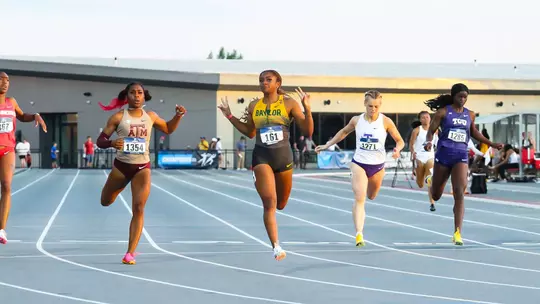 Tiriah Kelley 200