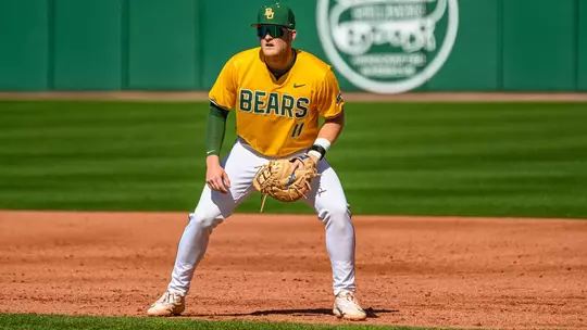 Tyce Armstrong pre-pitch at first base 2026
