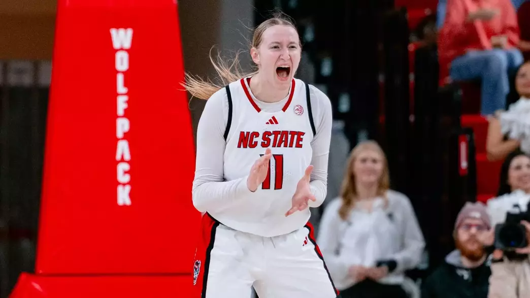 Maddie Cox vs. Seton Hall