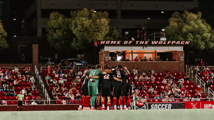 Men's Soccer Group against Mercer