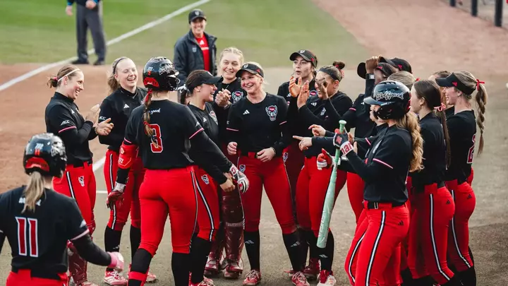 Talley HR celebration 3/3/26 vs Elon