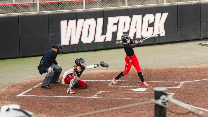 Carly Short hitting vs Elon 3/3/26