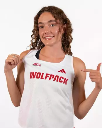 Sadie Engelhardt, point at uniform