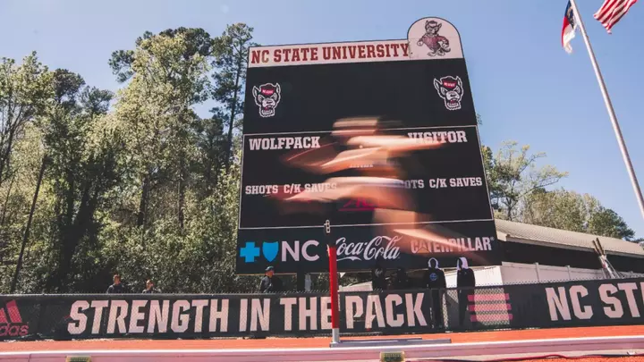 2026 Raleigh Relays Blur Hurdle Pictures