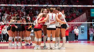 No. 9 Badgers drop battle against No. 25 USC