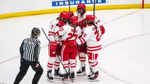 No. 1 Badgers bounce back against No. 3 Gophers, 7-2