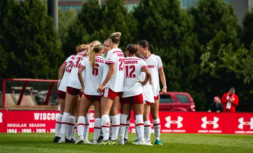 Quick Kicks: Wisconsin begins its road to the College Cup