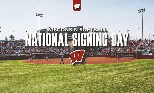 Softball signs six players to 2026 class