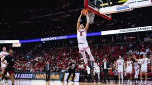 Badgers blitz Huskies, 97-72