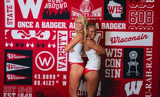 Badgers open indoor track season in Chicago