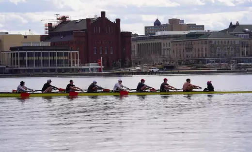 Wisconsin men's crew finds speed
