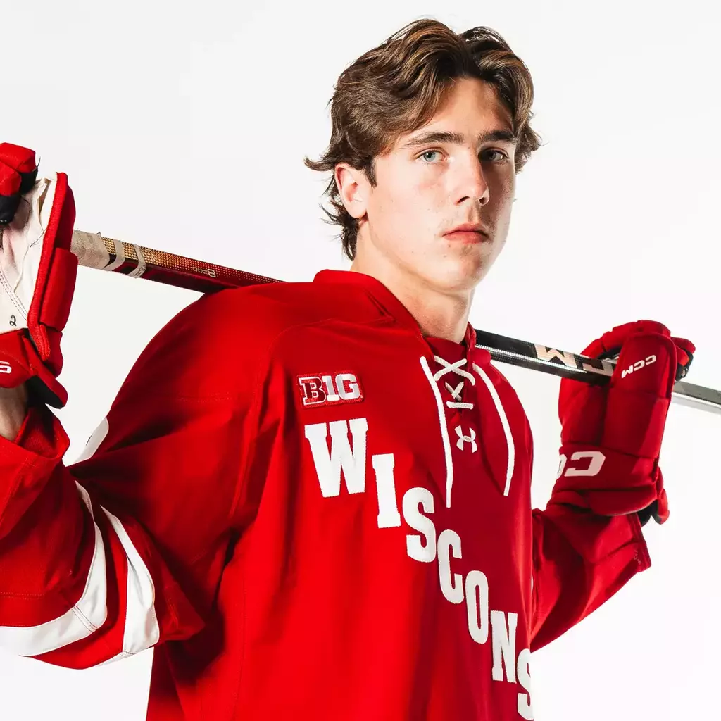 Get to know freshman defenseman Luke Osburn