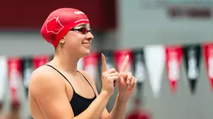 Badgers sweep Green Bay