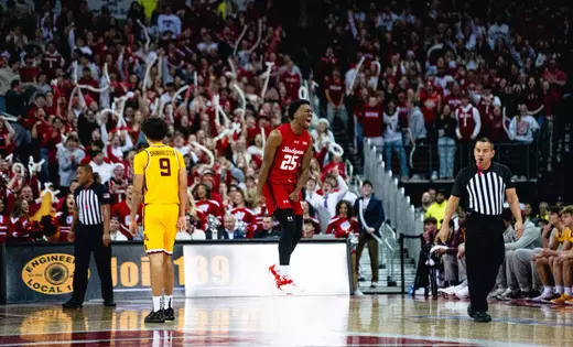 Badgers come back to overtake Minnesota, 67-63