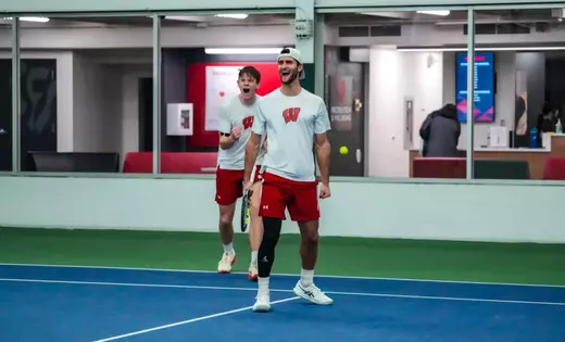 Badgers cruise past Broncos at Nielsen