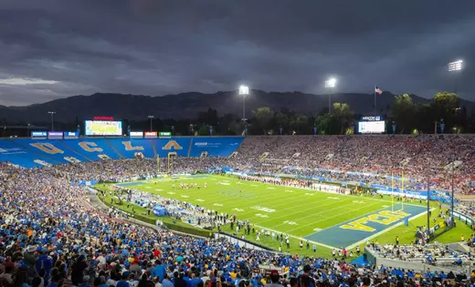 Badgers fall 17-7 at No. 12 UCLA