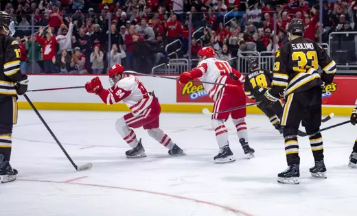 Quick six: No. 6 Wisconsin heads to No. 5 Western Michigan for exhibition match up