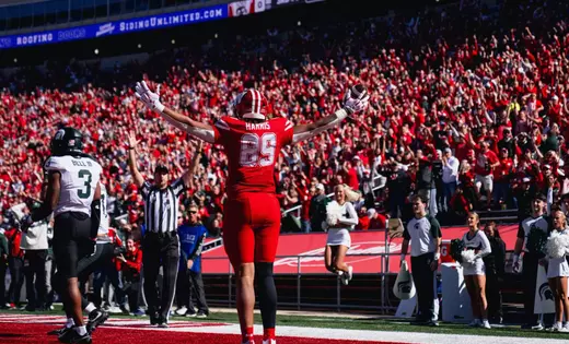 Wisconsin secures 31-3 Homecoming win over Michigan State