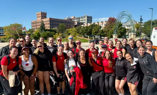 The Badgers hit the water at the Milwaukee River Challenge