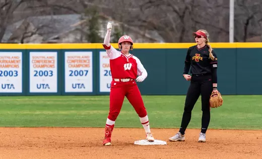 Badgers sweep weekend with 10-run first inning